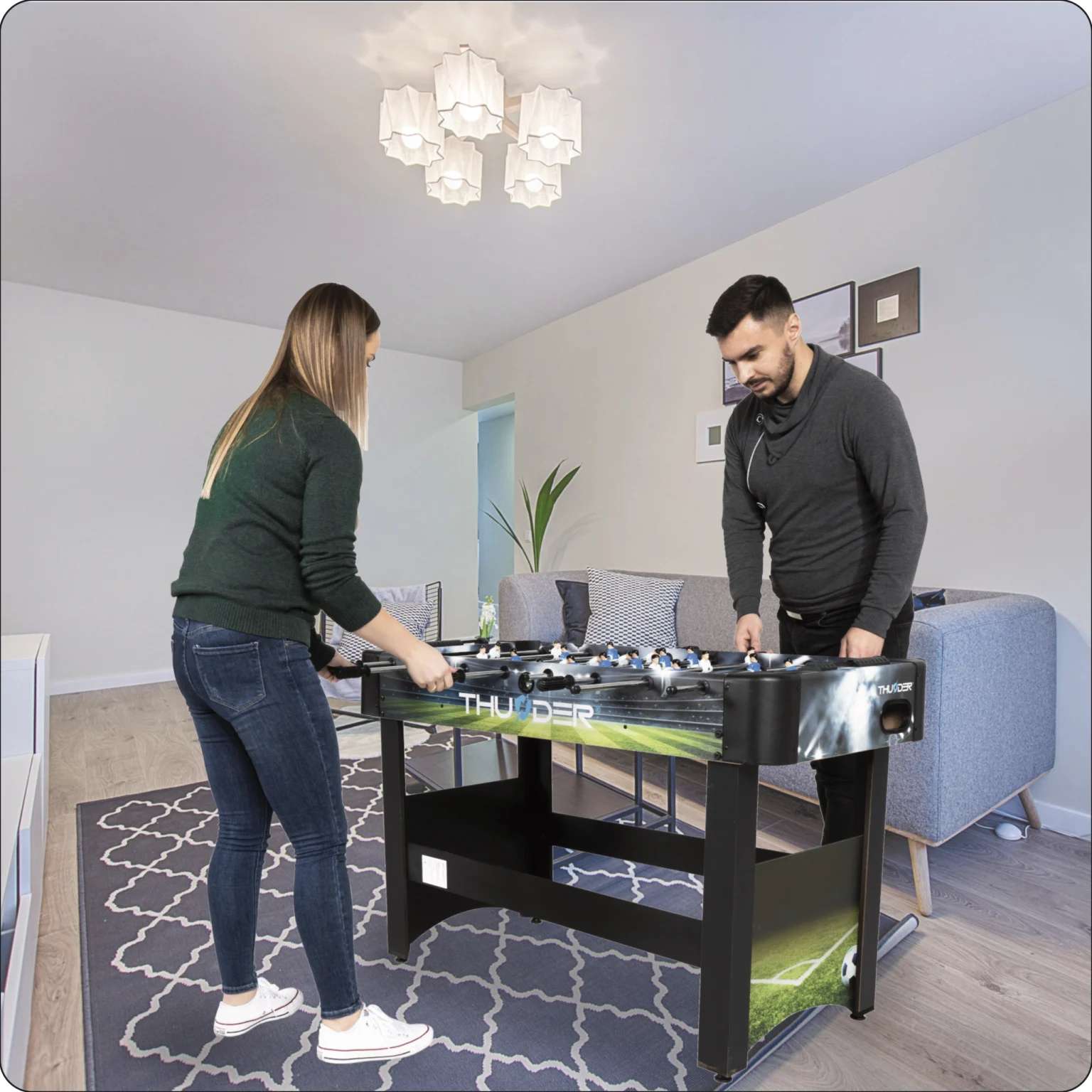 LIGHT – 4FT: solide uitvoering