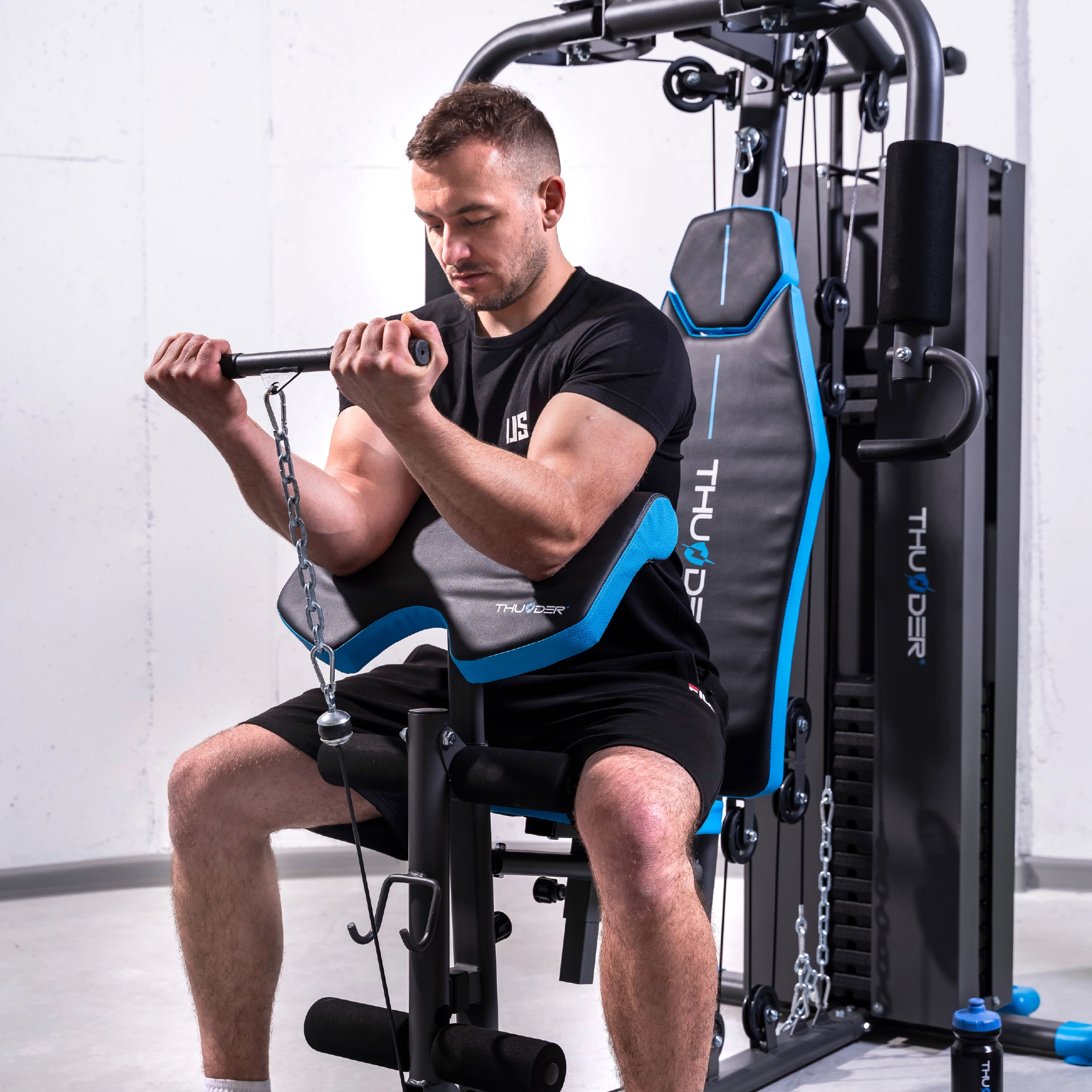 Een thuisgymnastiekruimte stap voor stap